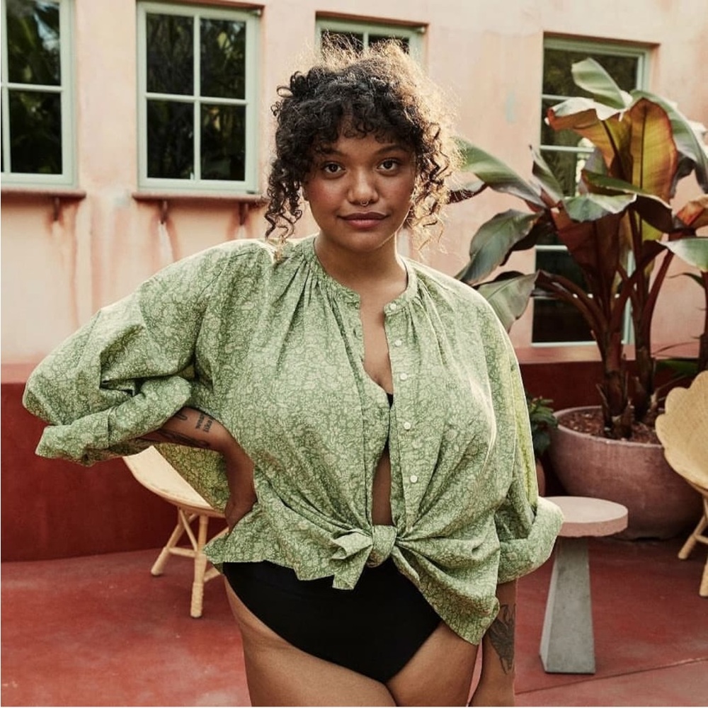DOEN Jane Top in Green Garden Bloom - M